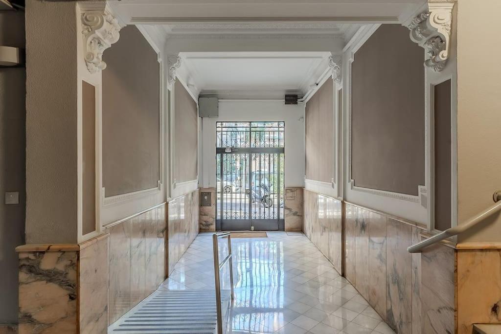 Canela Homes Barcelona Bailen Bagian luar foto