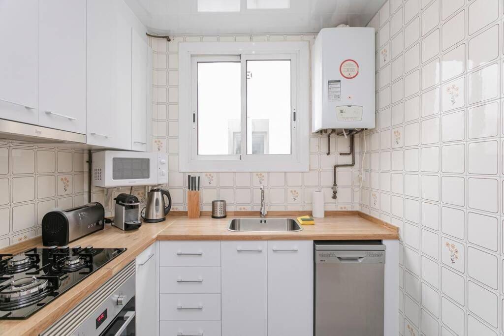 Canela Homes Barcelona Bailen Bagian luar foto