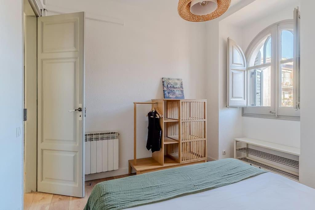 Canela Homes Barcelona Bailen Bagian luar foto