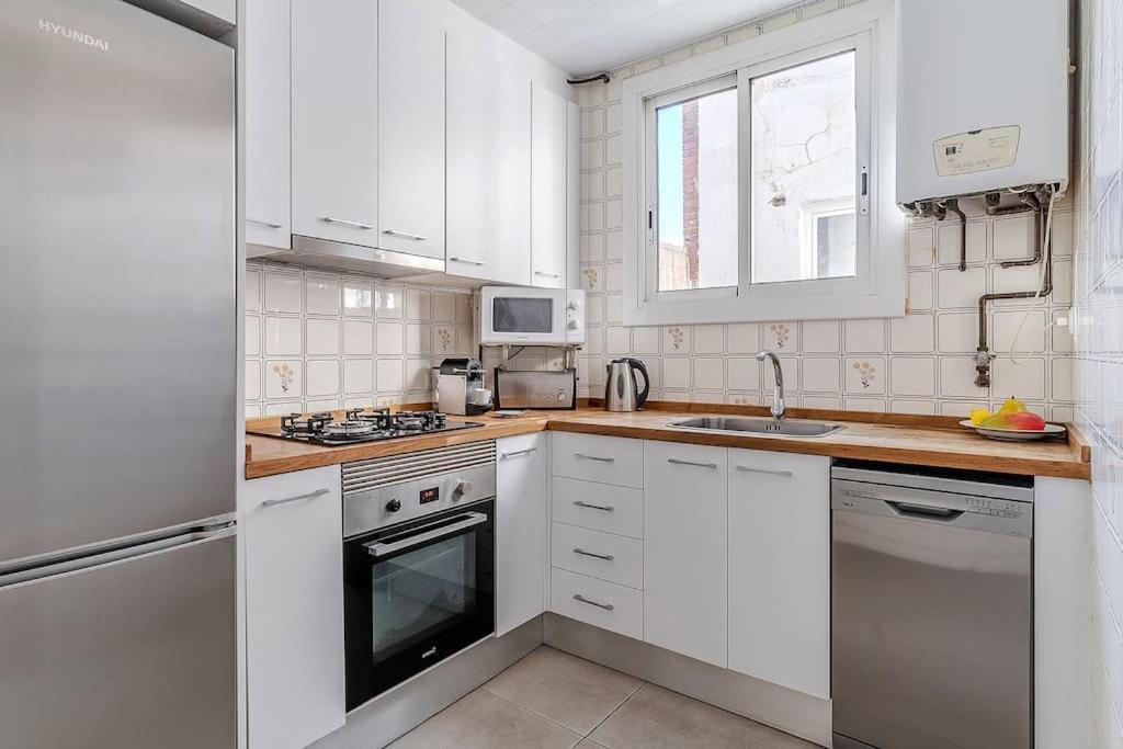 Canela Homes Barcelona Bailen Bagian luar foto